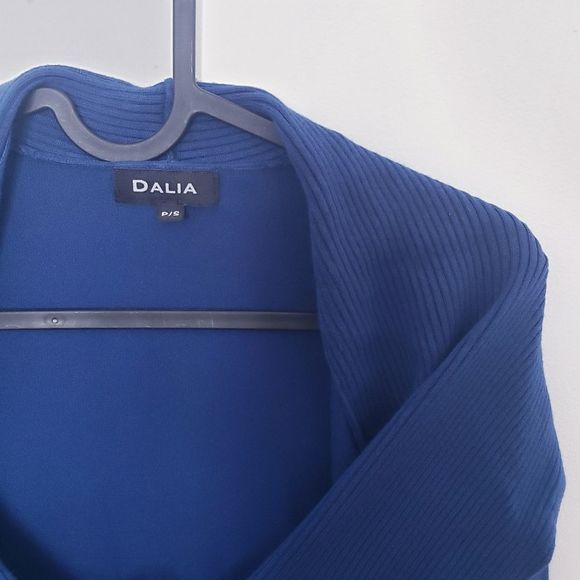 Dalia Blue flowy Cardigan - Picture 9 of 10